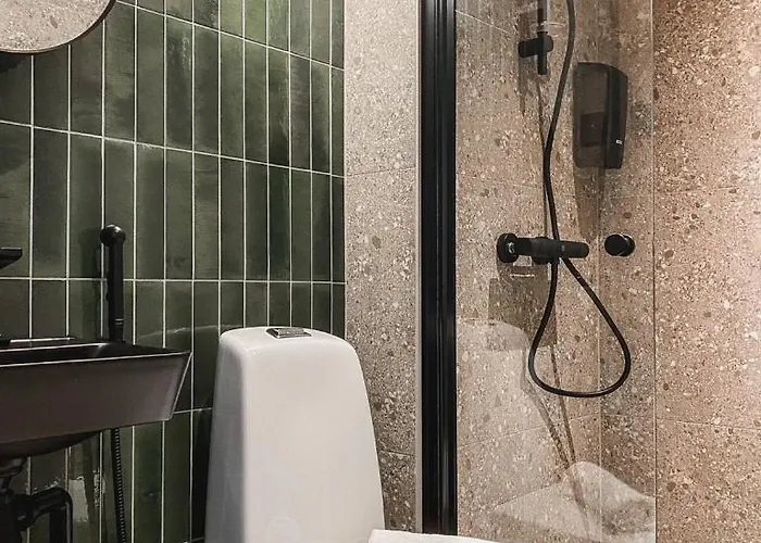 Ξενοδοχείο Vaakko - And By Uhanda 3*